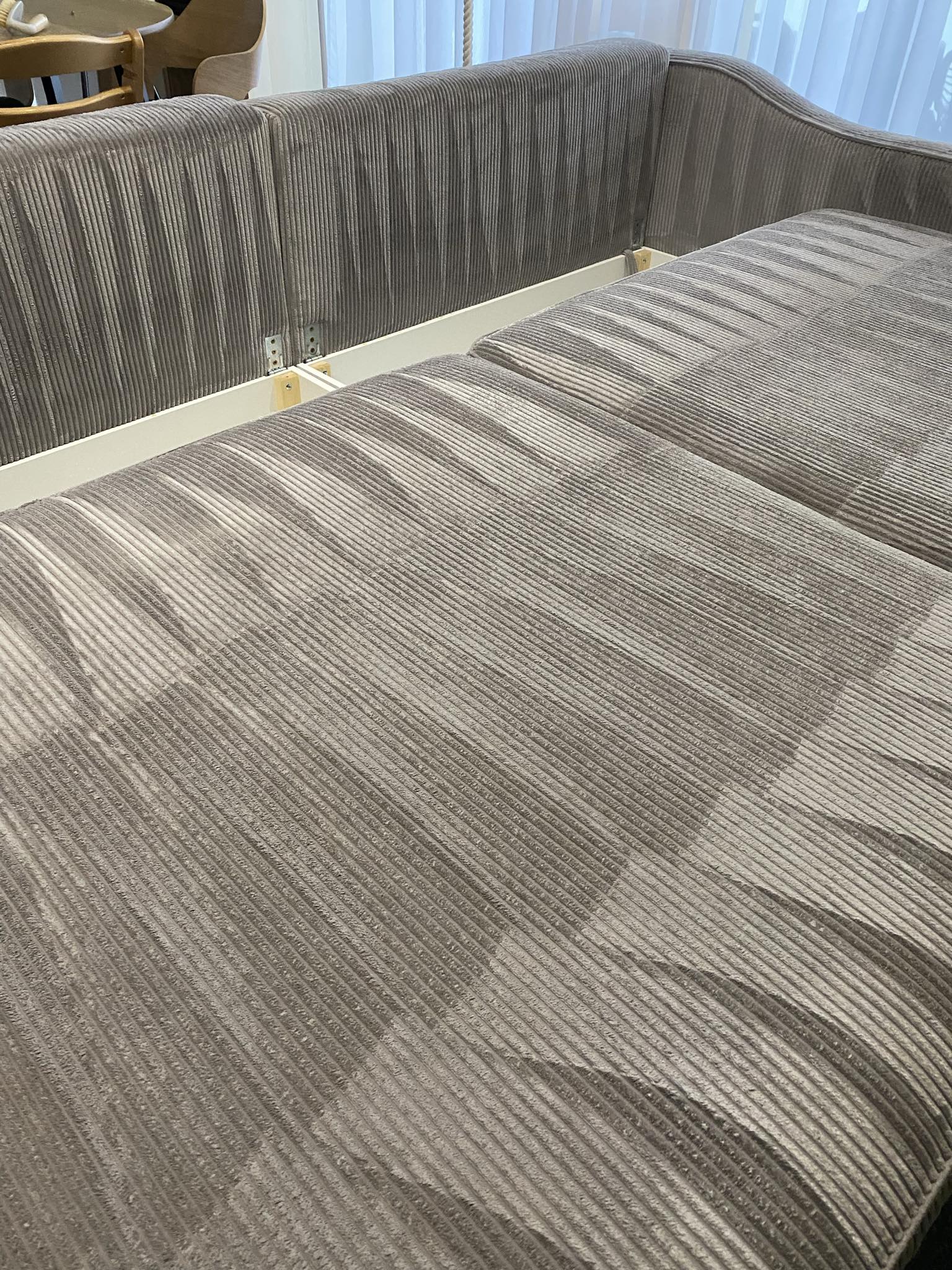 gauč v prešove po vytepovaní